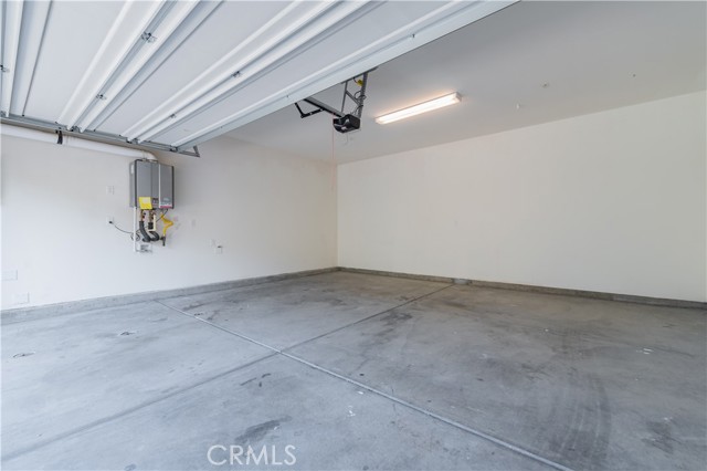 Detail Gallery Image 14 of 22 For 8687 Festival, Chino,  CA 91708 - 4 Beds | 3/1 Baths