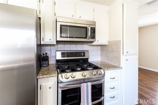 Detail Gallery Image 21 of 74 For 4819 Chamber Ave, La Verne,  CA 91750 - 3 Beds | 2 Baths