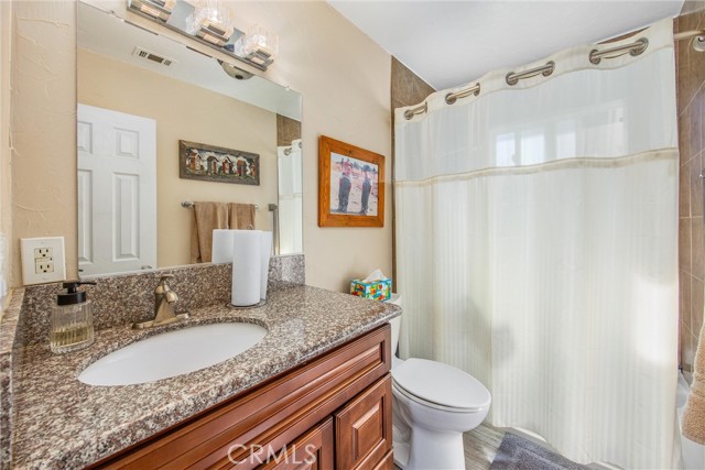 11336 Acropolis Drive, Yucaipa CA: https://media.crmls.org/medias/f585e675-07c4-4253-8a59-b898af5cc1ce.jpg