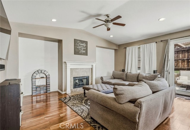 Detail Gallery Image 9 of 29 For 21736 Protea Ct, Wildomar,  CA 92595 - 4 Beds | 3 Baths