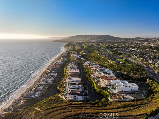 34365 Dana Strand Road, Dana Point CA: https://media.crmls.org/medias/f5867c18-da49-4cc3-9fda-1bf7eeb9bd92.jpg