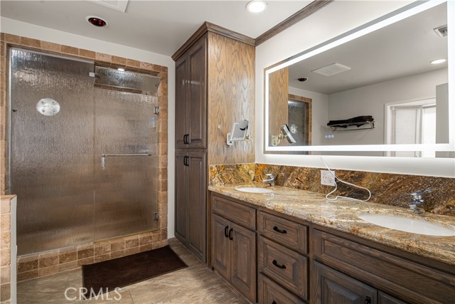 23921 Hamlin Street, West Hills CA: https://media.crmls.org/medias/f586d906-3efa-48af-af83-6c0051e2cefa.jpg