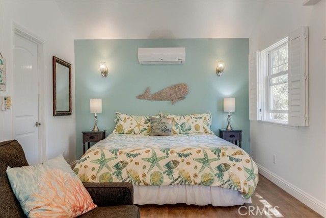 1560 Emerson Road, Cambria CA: https://media.crmls.org/medias/f5871a61-3337-49ab-a189-1e1e79e31a00.jpg