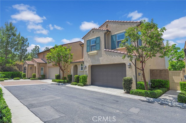230 Bright Poppy, Irvine CA: https://media.crmls.org/medias/f58734f7-8577-4c79-90cf-fb0b59bd2d16.jpg