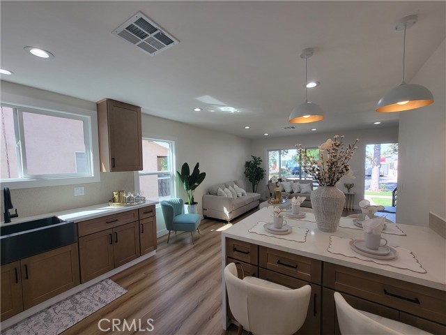 Detail Gallery Image 9 of 36 For 3140 Golden, Long Beach,  CA 90806 - 3 Beds | 1 Baths