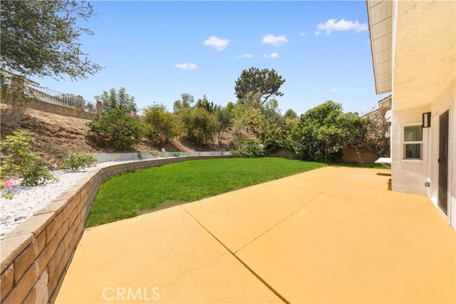 23328 Forest Canyon Drive, Diamond Bar CA: https://media.crmls.org/medias/f5898483-7dbe-4811-bc5f-63a4b1d22ee5.jpg