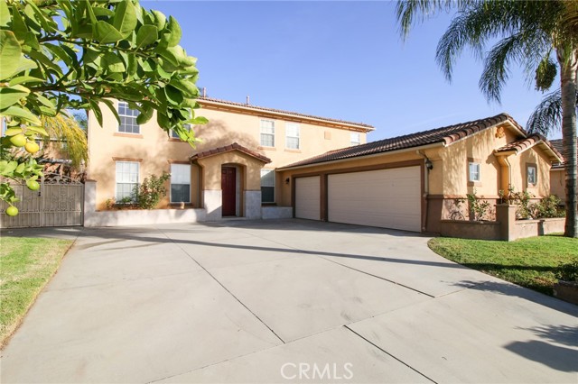 Detail Gallery Image 3 of 32 For 31592 Palomar Rd, Menifee,  CA 92584 - 5 Beds | 2/1 Baths