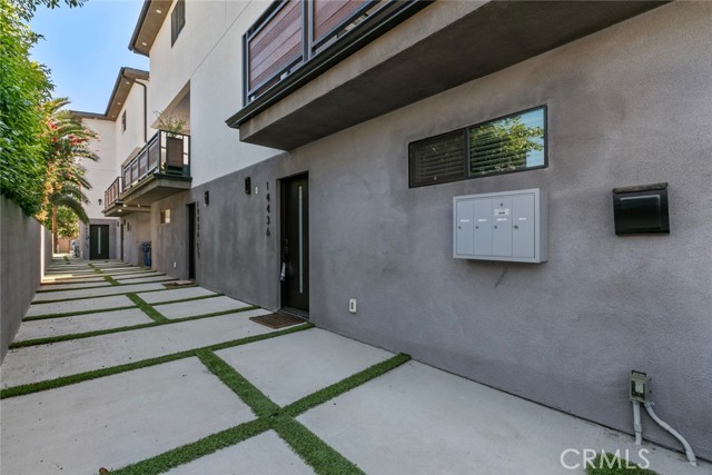 Detail Gallery Image 6 of 37 For 14438 Tiara St, Sherman Oaks,  CA 91401 - 3 Beds | 2/1 Baths