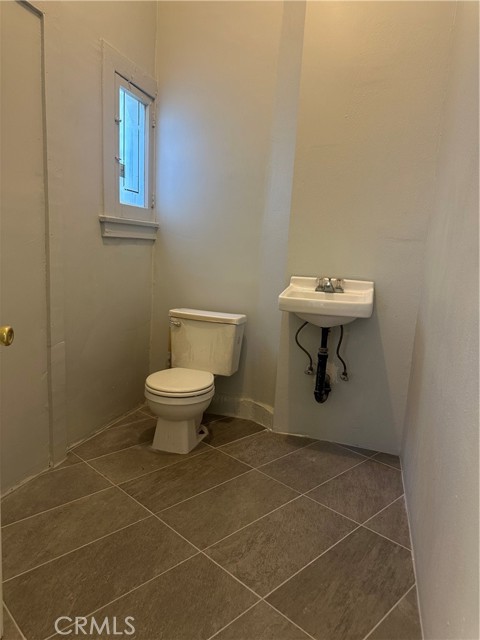  Commercial for Sale in Los Angeles, California