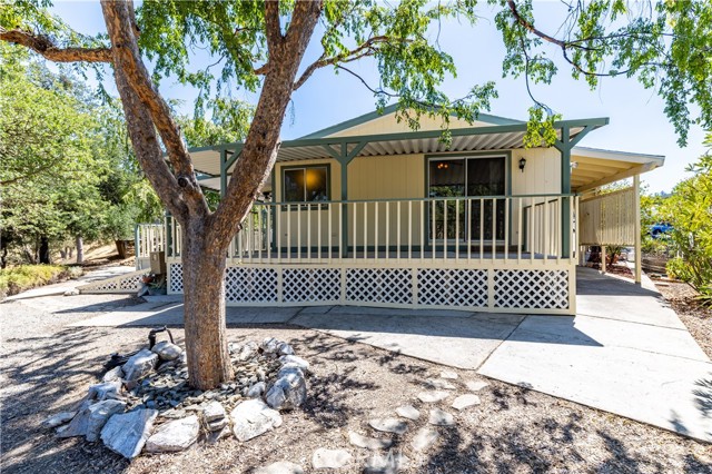 4250 Skylink Lane, Paso Robles CA: https://media.crmls.org/medias/f58c62fe-9873-43d1-be14-89a13e940e8b.jpg