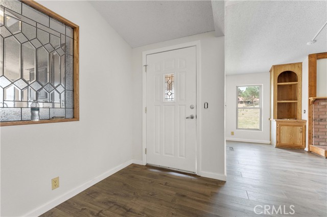 Detail Gallery Image 28 of 44 For 6367 Arrowhead Lake Rd, Hesperia,  CA 92345 - 6 Beds | 4 Baths