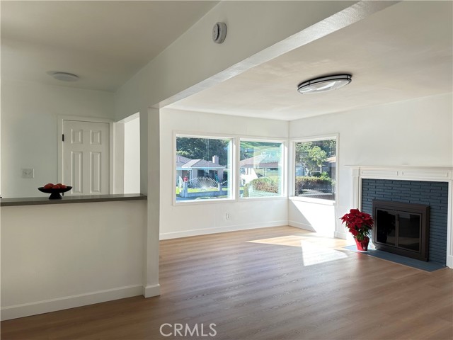 Detail Gallery Image 3 of 5 For 2106 Mcpherson Ave, Los Angeles,  CA 90032 - 3 Beds | 2 Baths