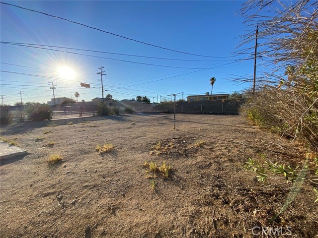 Detail Gallery Image 25 of 28 For 1544 Armory Rd, Barstow,  CA 92311 - 3 Beds | 2 Baths