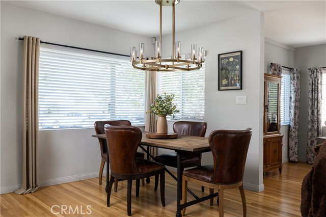 Detail Gallery Image 14 of 33 For 2289 Stearnlee Ave, Long Beach,  CA 90815 - 3 Beds | 3 Baths