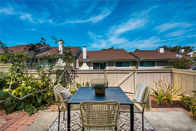 Detail Gallery Image 37 of 66 For 16 Driftwood #24,  Irvine,  CA 92604 - 2 Beds | 2 Baths