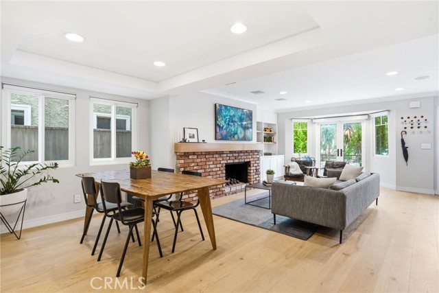 Detail Gallery Image 12 of 47 For 220 Detroit Ave, Huntington Beach,  CA 92648 - 3 Beds | 2/1 Baths