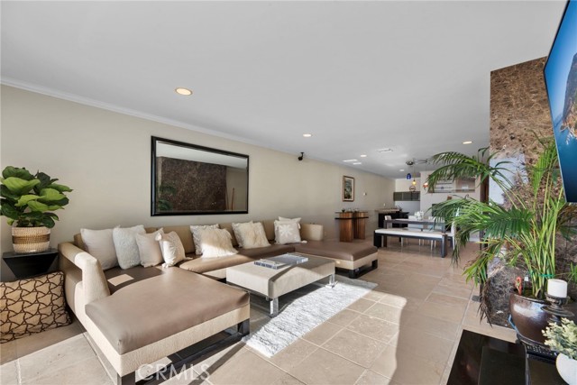 Detail Gallery Image 5 of 40 For 4 Jib St #3,  Marina Del Rey,  CA 90292 - 2 Beds | 2/1 Baths