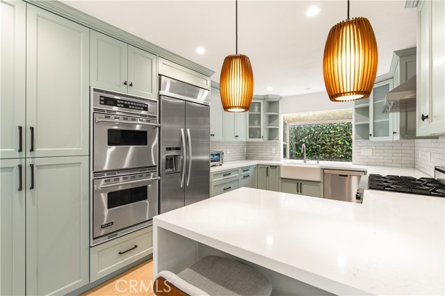 Detail Gallery Image 8 of 23 For 5503 Hartglen Pl, Agoura Hills,  CA 91301 - 5 Beds | 3 Baths