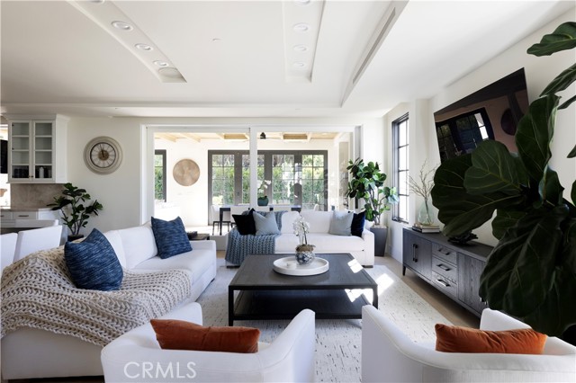 Detail Gallery Image 10 of 38 For 260 Evening Canyon Rd, Corona Del Mar,  CA 92625 - 4 Beds | 4/1 Baths