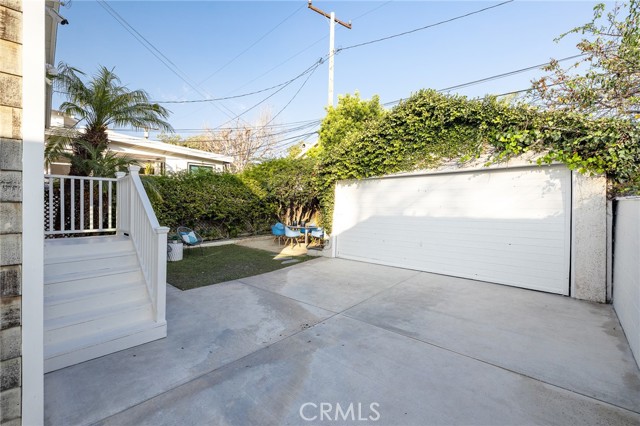 1500 Walnut Avenue, Manhattan Beach, California 90266, 3 Bedrooms Bedrooms, ,2 BathroomsBathrooms,Residential,Sold,Walnut,SB22011905