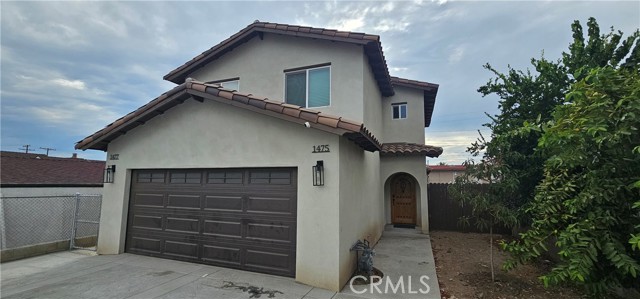 1475 Holly Avenue, Colton CA: https://media.crmls.org/medias/f59175b1-200c-47d2-888b-0d32ea07ebe9.jpg