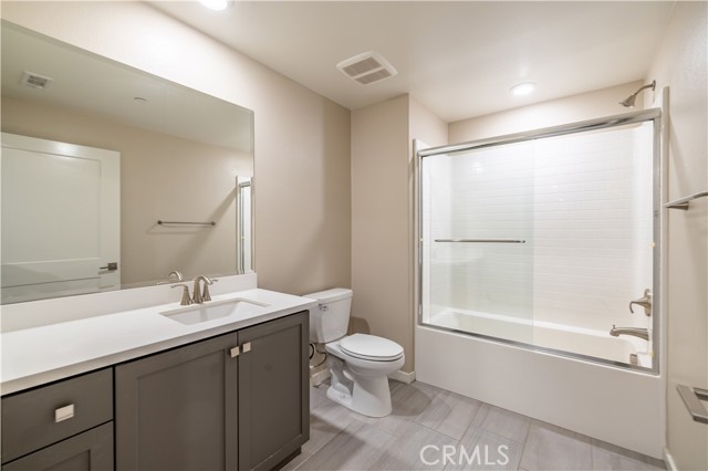 Detail Gallery Image 28 of 41 For 106 Tribeca, Irvine,  CA 92612 - 3 Beds | 2/1 Baths