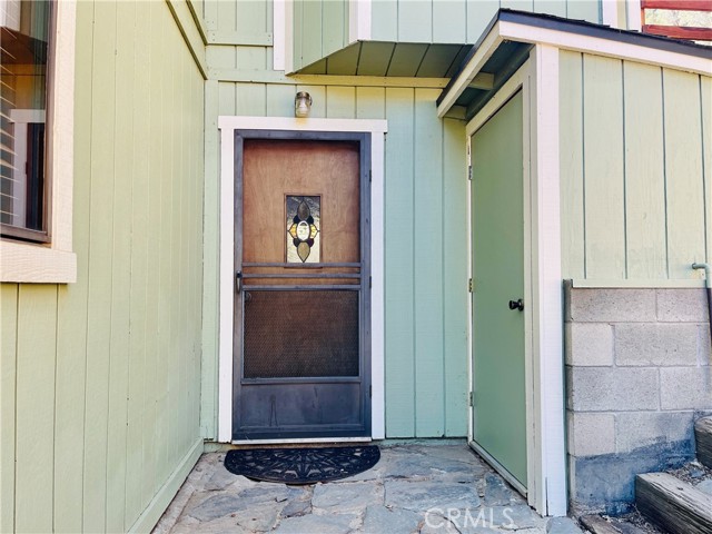 411 Pine Canyon Drive, Frazier Park CA: https://media.crmls.org/medias/f591a191-e255-4058-bbff-bb2dca603c6e.jpg