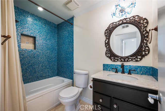 Detail Gallery Image 23 of 37 For 2279 Stonewood Ct, San Pedro,  CA 90732 - 3 Beds | 2/1 Baths