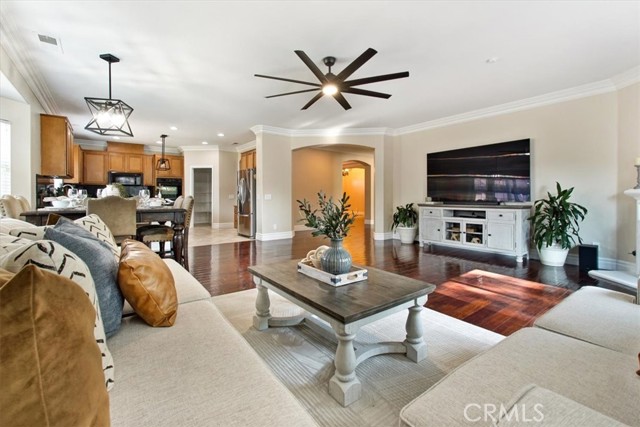 11882 Orgren Street, Chino CA: https://media.crmls.org/medias/f592ce85-975b-463e-9ff9-27c9a15a357f.jpg
