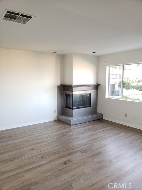 Detail Gallery Image 6 of 35 For 3615 S Carolina St #5,  San Pedro,  CA 90731 - 2 Beds | 3 Baths