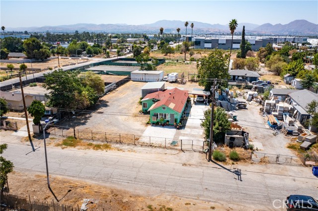 Detail Gallery Image 9 of 30 For 603 San Jacinto, San Bernardino,  CA 92408 - 2 Beds | 1 Baths