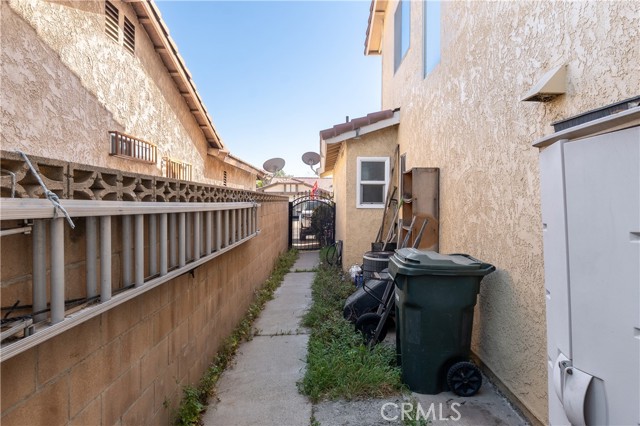 Detail Gallery Image 29 of 29 For 638 W Virginia, Rialto,  CA 92376 - 3 Beds | 2/1 Baths