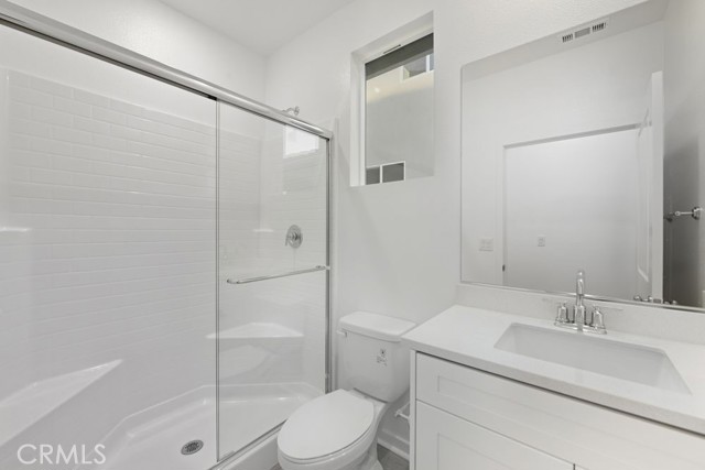 Detail Gallery Image 14 of 26 For 33226 Damask Ln, French Valley,  CA 92596 - 4 Beds | 3 Baths