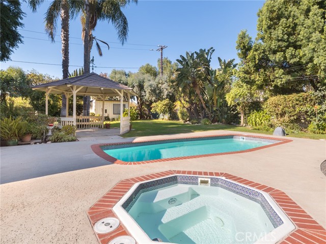 3 Saddlehorn Lane, Rolling Hills Estates, California 90274, 4 Bedrooms Bedrooms, ,1 BathroomBathrooms,Residential,Sold,Saddlehorn,SB22226892