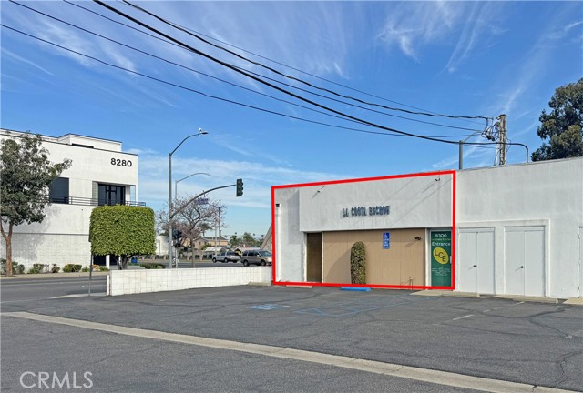 8300 Florence Avenue, Downey, California 90240, ,Commercial Lease,For Rent,8300 Florence Avenue,CRWS25040600