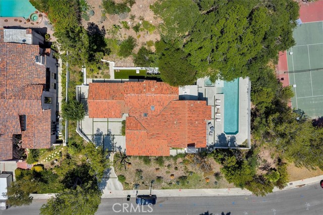 Drew Fenton | 17433 Camino De Yatasto Pacific Palisades CA | MLS: 7355290