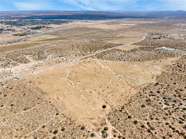 Detail Gallery Image 5 of 9 For 82 Mt Emma Rd, Palmdale,  CA 93550 - – Beds | – Baths