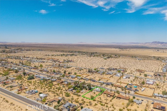 73355 Sun Valley Drive, 29 Palms CA: https://media.crmls.org/medias/f5972650-dd41-4ded-a253-5c97e061e99d.jpg