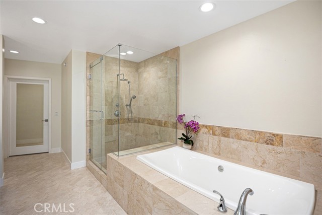 Detail Gallery Image 26 of 40 For 402 Rockefeller #408,  Irvine,  CA 92612 - 2 Beds | 2/1 Baths