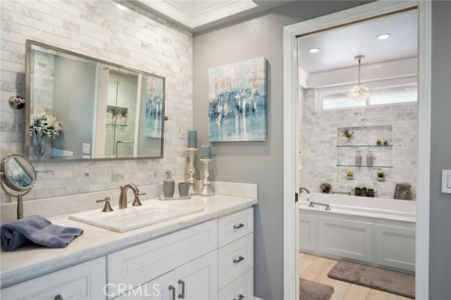 21291 Calle Recreo, Lake Forest CA: https://media.crmls.org/medias/f5984c09-9d86-48c7-b45f-a29f5bac7281.jpg