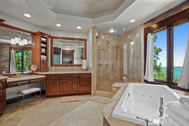 Detail Gallery Image 43 of 63 For 29130 Bald Eagle Ridge, Lake Arrowhead,  CA 92352 - 6 Beds | 6 Baths