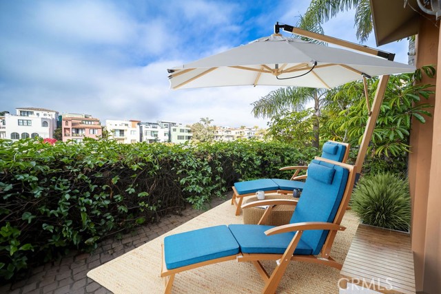 Detail Gallery Image 6 of 27 For 5206 Pacific Avenue, Marina Del Rey,  CA 90292 - 3 Beds | 3/1 Baths