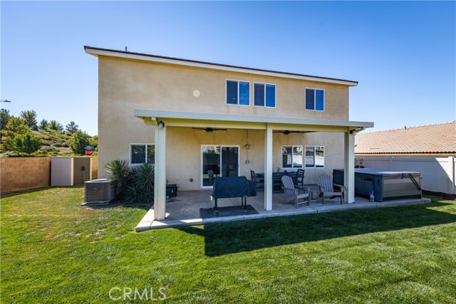 216 Colonial Drive, Calimesa CA: https://media.crmls.org/medias/f599ede3-99bc-47bb-836a-447ba647bcd5.jpg