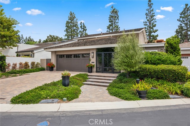 Detail Gallery Image 33 of 40 For 6 Rue Cannes, Newport Beach,  CA 92660 - 3 Beds | 2/1 Baths