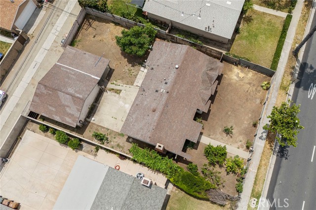 1208 E Commonwealth Avenue, Fullerton CA: https://media.crmls.org/medias/f59a188b-535d-4c59-ba5f-4c0eca790acb.jpg
