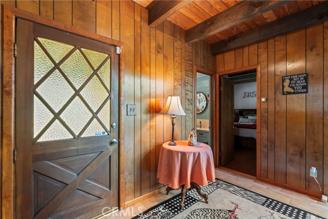 Detail Gallery Image 5 of 42 For 332 Wylerhorn Dr, Crestline,  CA 92325 - 4 Beds | 2/1 Baths