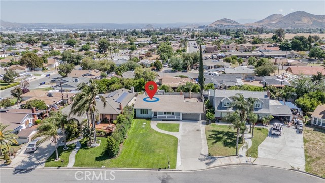 Detail Gallery Image 26 of 30 For 18987 Mindanao St, Bloomington,  CA 92316 - 4 Beds | 2 Baths