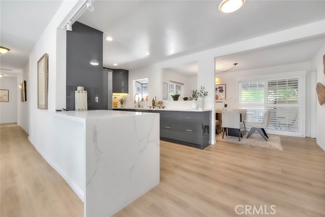5221 Farago Avenue, Temple City CA: https://media.crmls.org/medias/f59c9427-7e62-481b-b6fb-56a70e1e7ceb.jpg