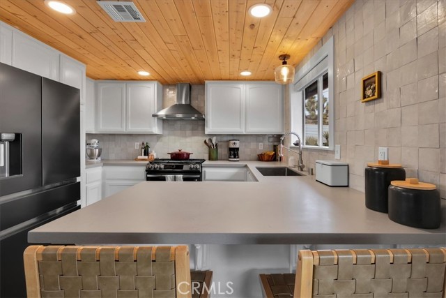 Detail Gallery Image 11 of 48 For 6463 Murrieta Ave, Yucca Valley,  CA 92284 - 3 Beds | 2 Baths