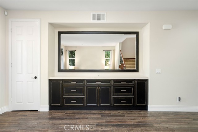 Detail Gallery Image 23 of 52 For 20530 Cheryl Ln, Saugus,  CA 91350 - 5 Beds | 4 Baths